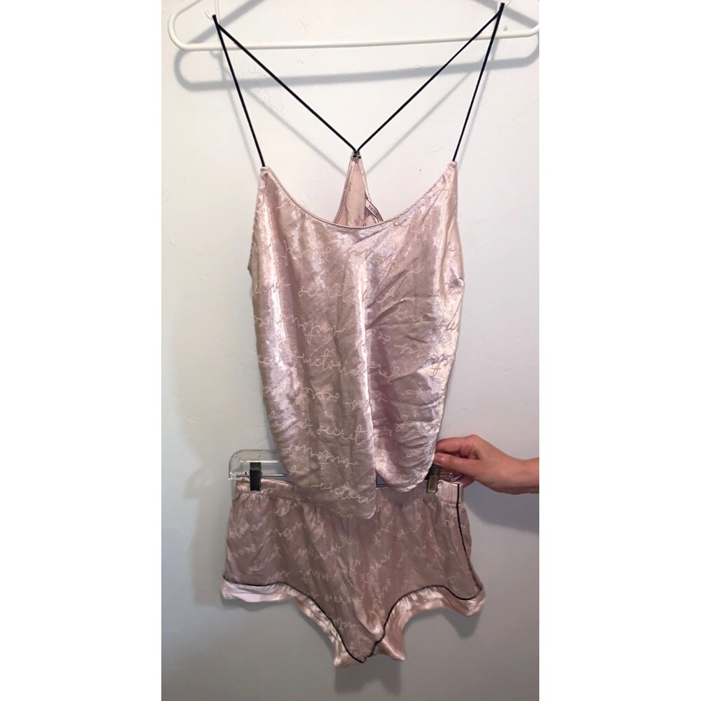 Victoria's Secret 2 Pc Set Cami & Shorts pink sexy Satin M racerback logo